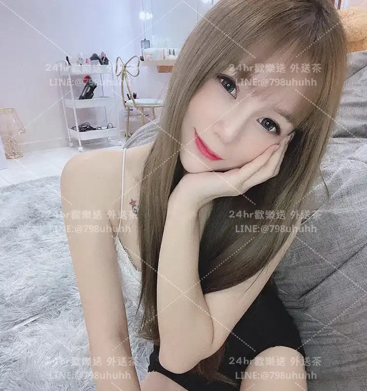 詩伊
