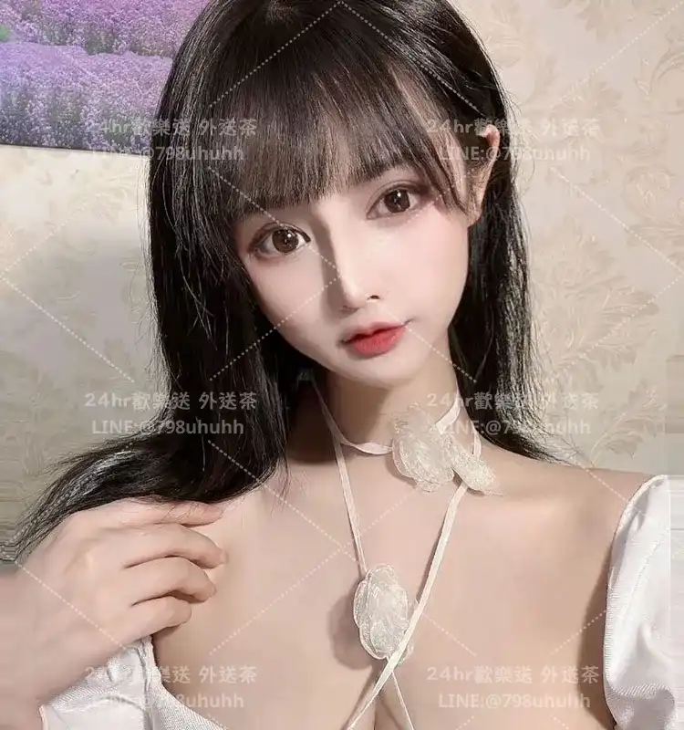 莉莉