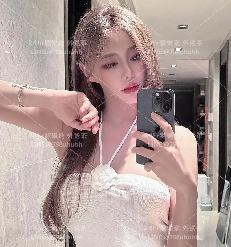 莉莉