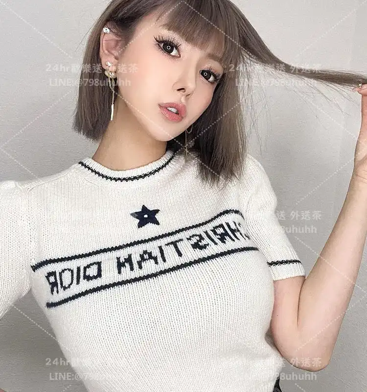 曼依