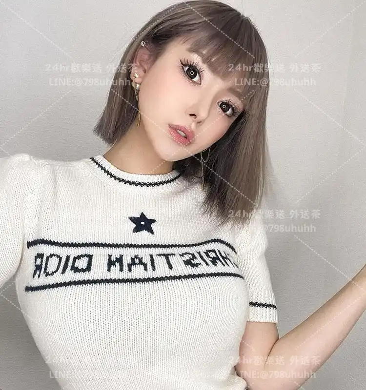 曼依