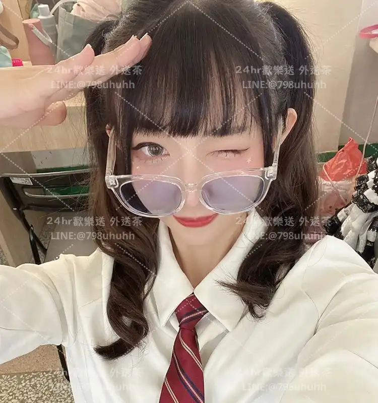 雅雯
