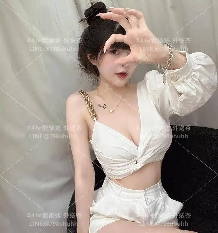 思思
